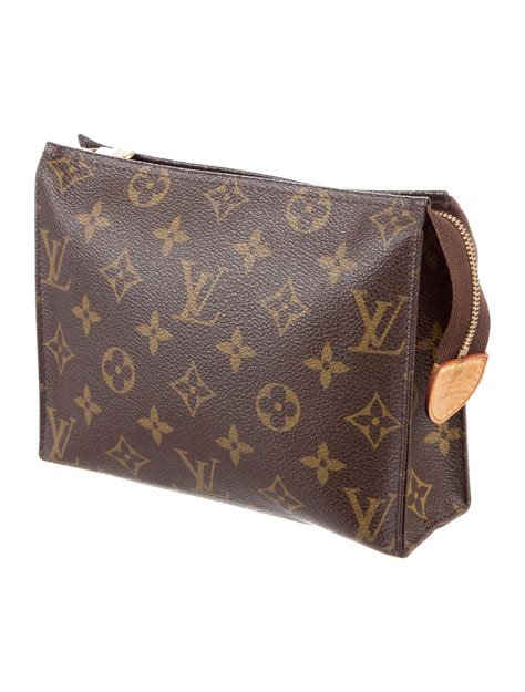 louis vuitton toiletry 19 dimensions|louis vuitton toiletry pouch strap.